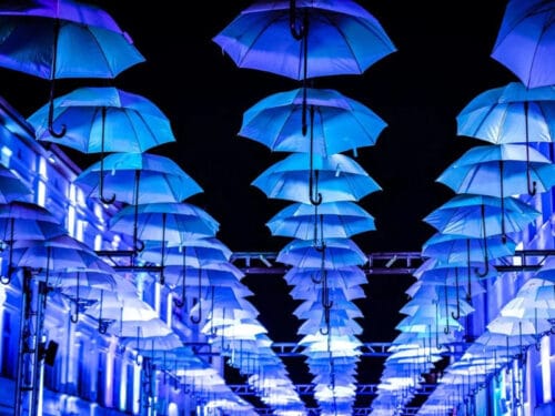 Azul é considerada a cor favorita de 45% das pessoas do mundo